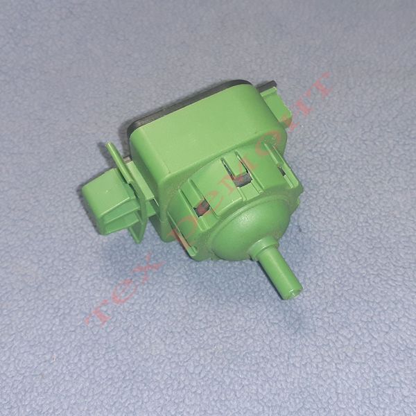 Пресостат для Індезит, Вірпул, Арістон, Hotpoin, Gorenje. Коди виробника "C00289362, 482000023288, C00288973" 06601 фото