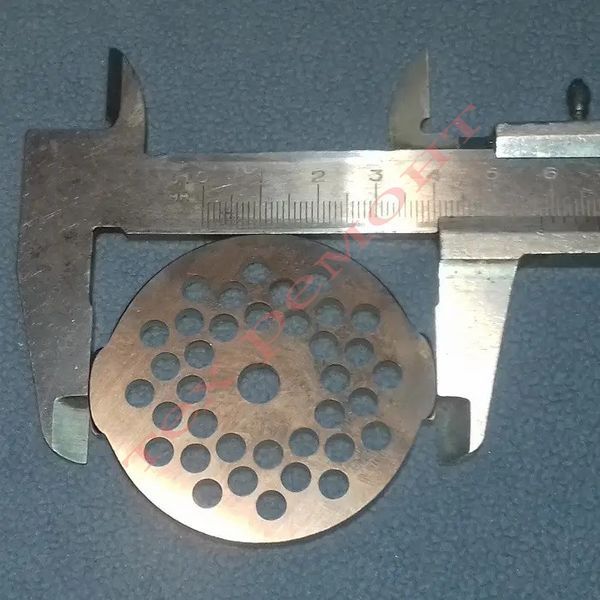 Решётка SS-192246 для мясорубки Moulinex, Krups и Tefal (D=54мм, d центра=7мм, d ячейки=5мм) 00190 фото