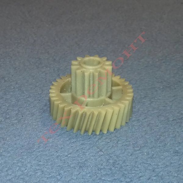 Шестерня для мясорубки Эльво и Vitek (Z=34; z=12; D=37мм; d=18мм; H=25мм) (Украина) 85a фото