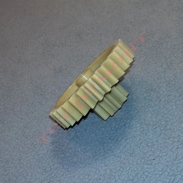 Шестерня редуктора для мясорубки Elenberg MG1530 (Z=30; z=10; D=64, d=24, H=30) (Украина) 87a фото